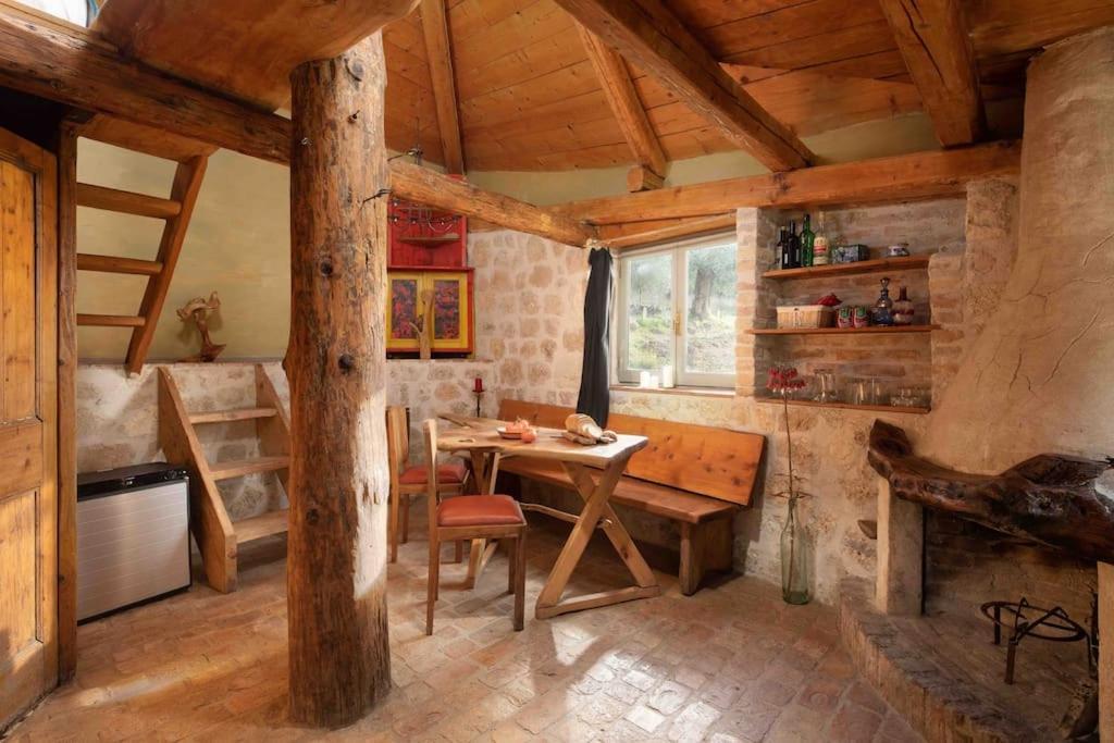 Margaritis'S Treehouse Villa Paramonas  Exteriör bild