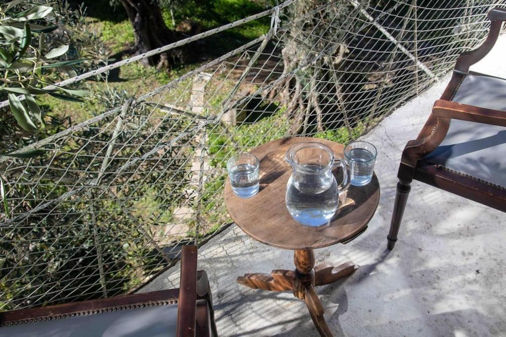 Margaritis'S Treehouse Villa Paramonas  Exteriör bild